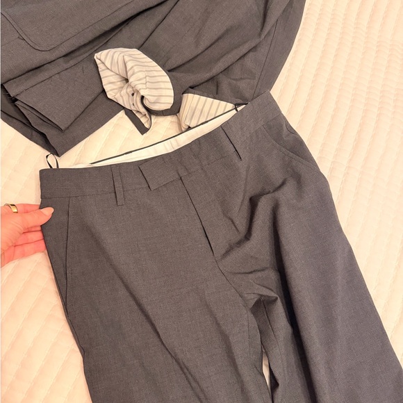 Zara Gray Set - Picture 6 of 6